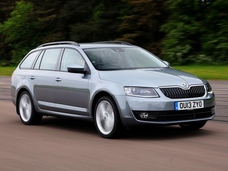 Skoda Octavia Combi (UK) '2013